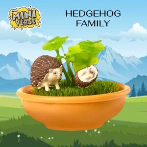 MGA's Miniverse Make It Mini Animals Series 1 : HEDGEHOG FAMILY (Opened Capsule)